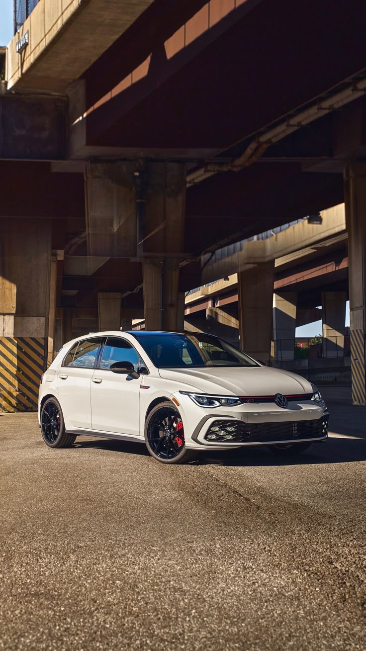 2025 Volkswagen  Golf 8.5